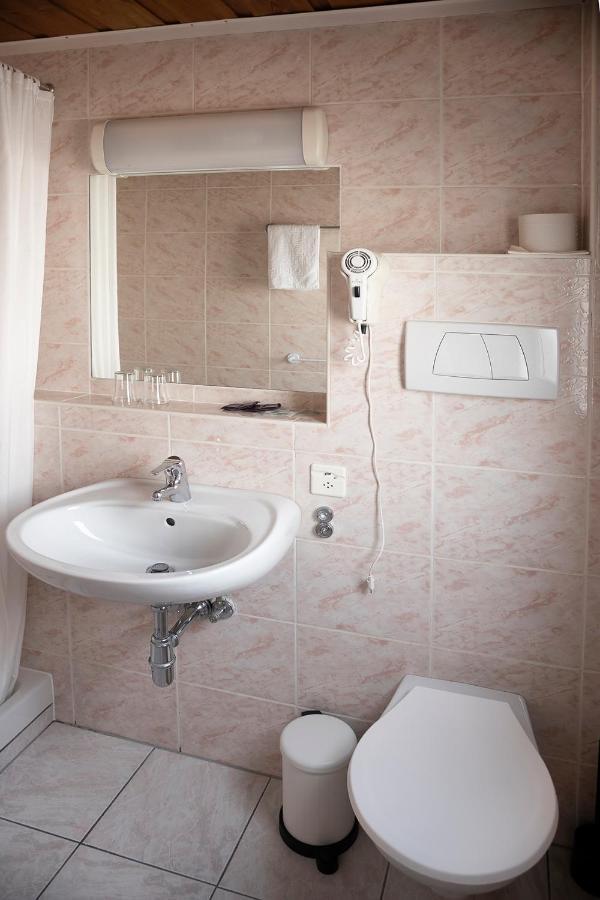 B&B La Tgamona Савонин Екстериор снимка